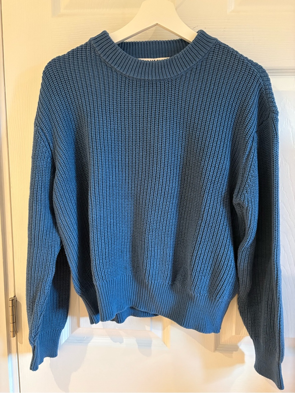 Cotton knit crew neck sweater